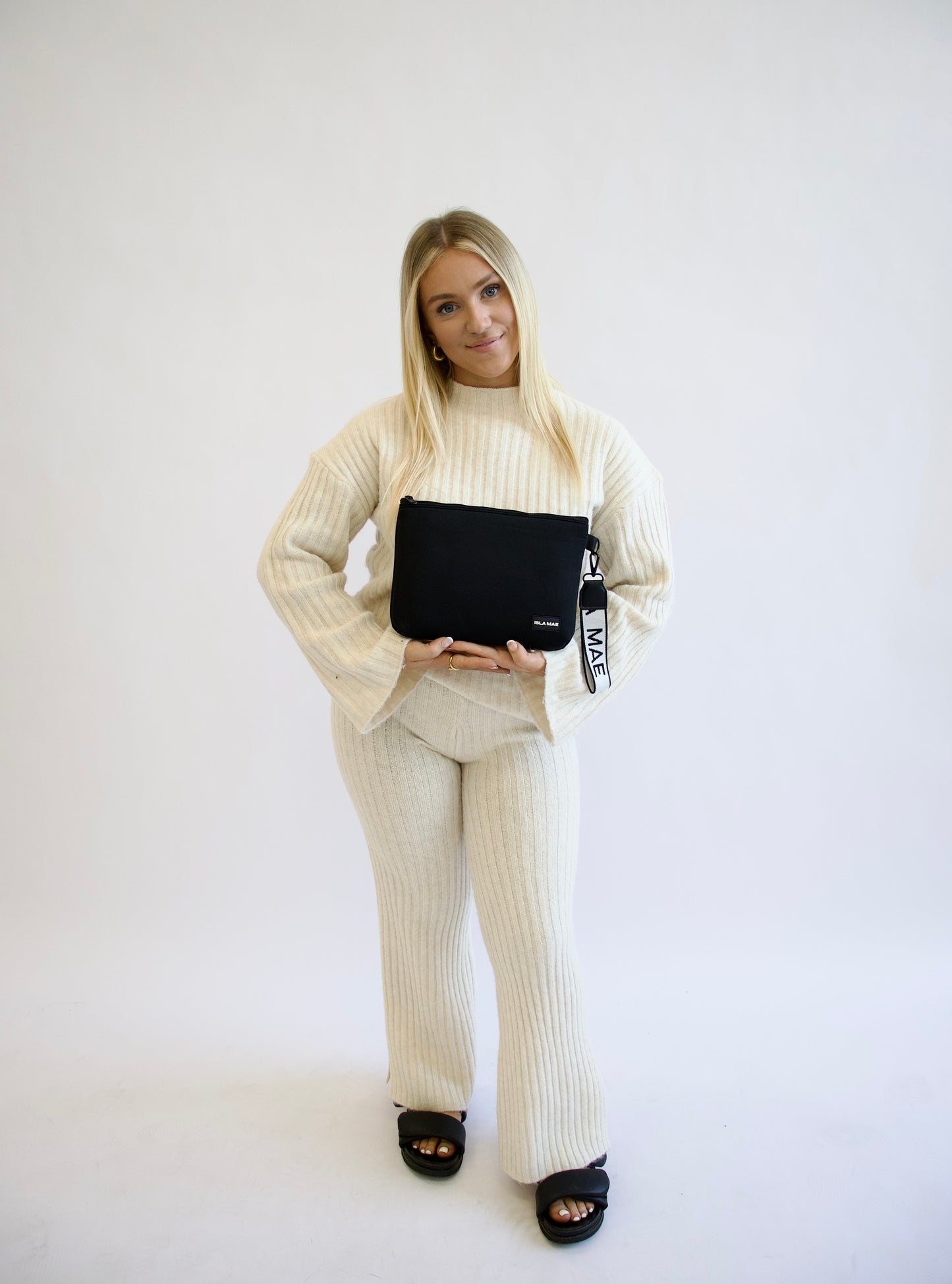 Paisley Pouch - Black & White